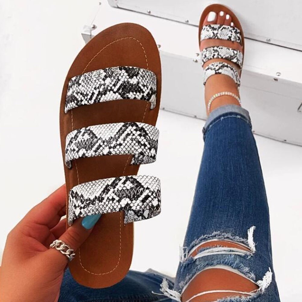 Bonjomarisa Zomer Cool Animal Print Platte Slides Casual Slip-On Gemengde Kleuren Slippers Vrouwen Zomer Toevallige Lage Hak schoenen Vrouw
