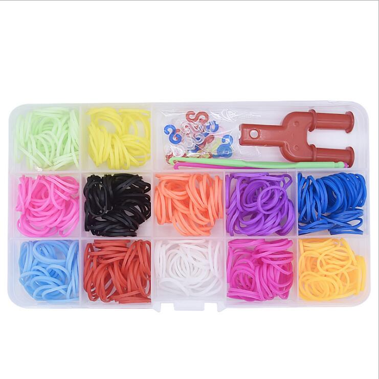 600 Stuks 15 Kleuren Diy Rainbow Color Rubber Band Armband Geschenkdoos Kleine Weven Machines Breien Speelgoed