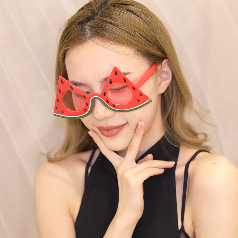 Fun Fruit Sunglasses Pineapple Watermelon Orange Shaped Big Frame Shades for Beach Parties Decorative Eyewear photo prop