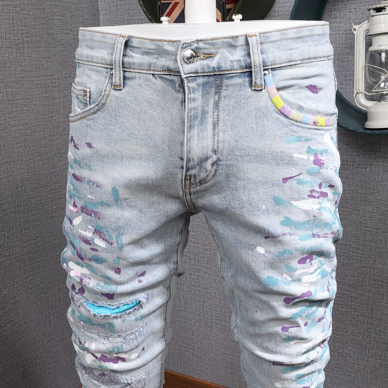 Streetwear mænd jeans lyseblå maling ripped jeans mænd punk bukser natklub hiphop jeans homme