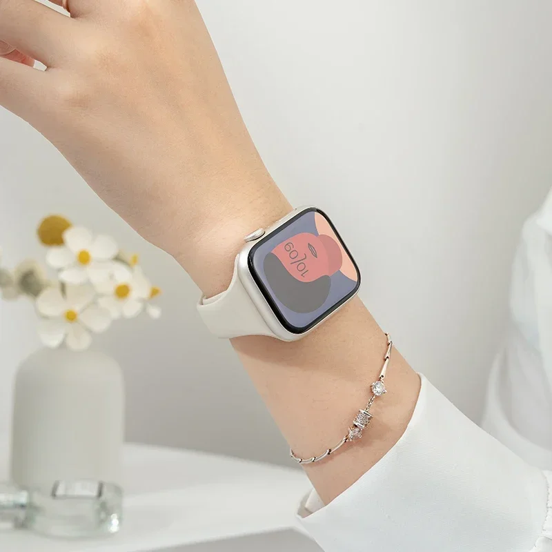 Dünnes Silikonarmband für Apfel Uhr 40 44 mm 45 mm 41 mm 38 mm 42 mm einfarbiges Armbinde für IWatch Serie 3 4 5 6 SE 7 8 9 10