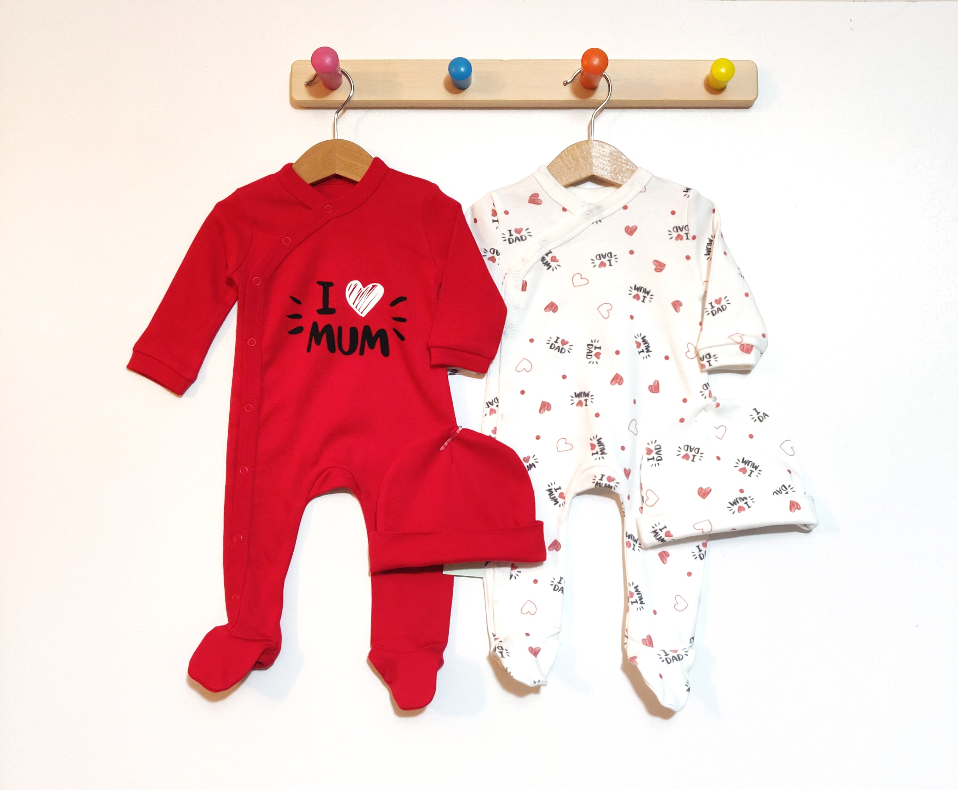 Bebeke 2'li % 100 pamuk bebek pijama takımı + 2 şapka
