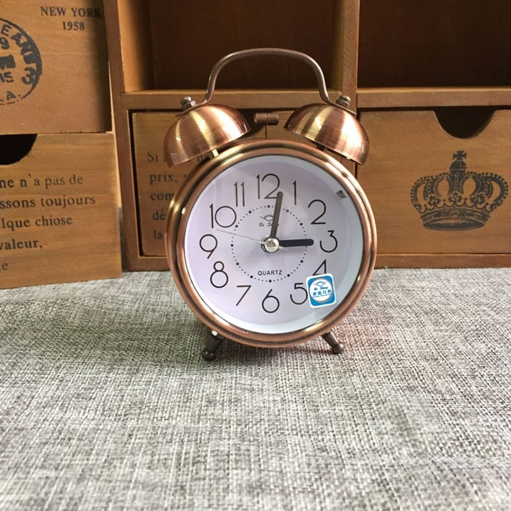 Antique Retro Mute Alarm Clock Night Light Clock Simple Home Student Metal