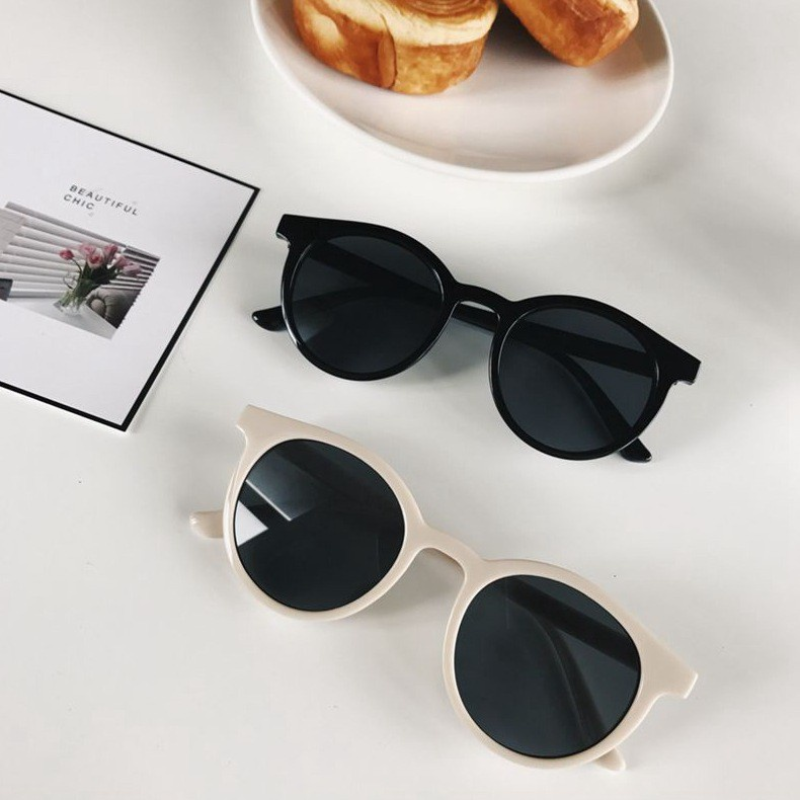 Gafas de sol con montura completa para hombre y mujer, lentes de sol con montura redonda Retro, de femenina, de gran tamaño, a la , UV400, 2022