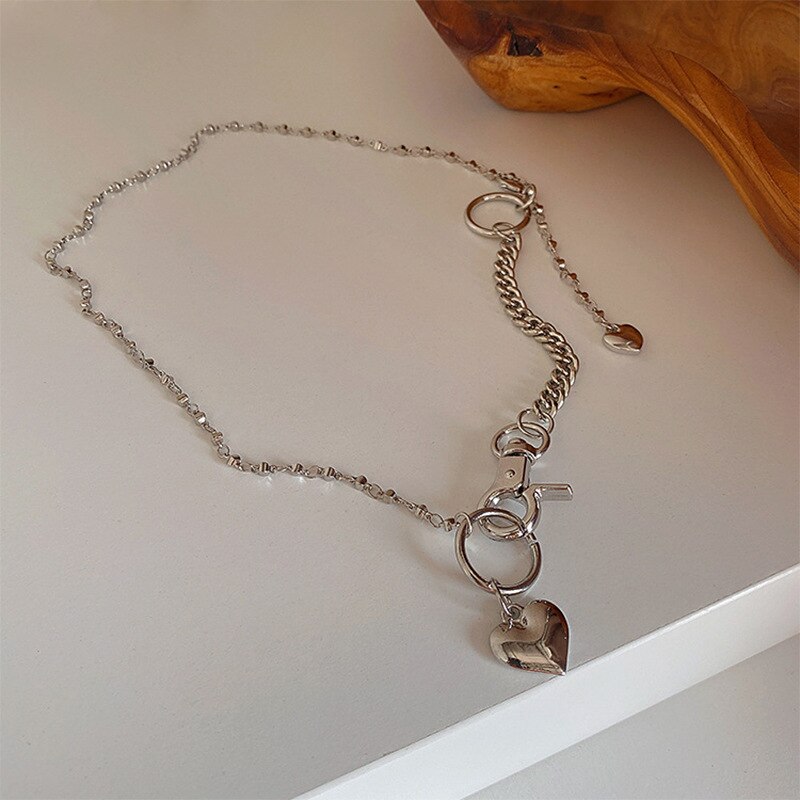 TIMEONLY Straße Stil Herz Anhänger Halsketten Umschalten Verschluss Aushöhlen Legierung Halskette Hüfte hüpfen Schmuck Party für Frauen Mädchen