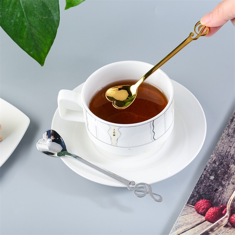 Oppåndelig hjerteform rustfritt stål kaffeskjeer håndtak teskje dessert sukker røreskjeer kjøkkentilbehør