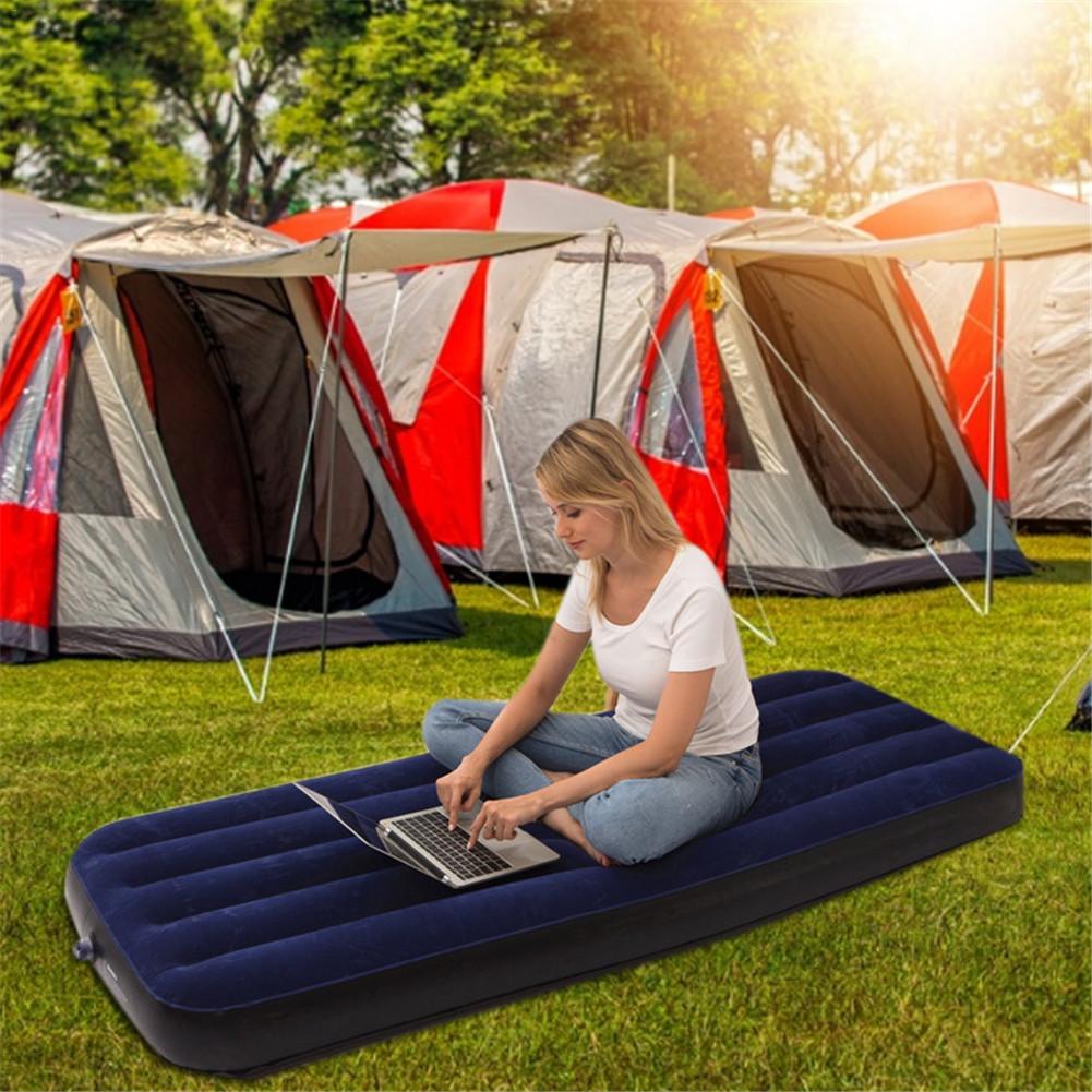 Luftmadrass holdbar oppblåsbare luftseng oppblåsbare madrasser med innebygd pumpe for hjemreise utendørs campingutstyr