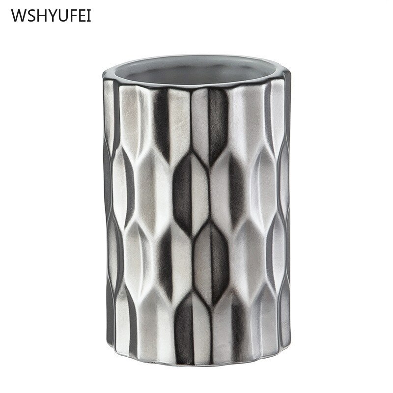 Creativity Silver plated Four piece set ceramic bathroom kit cup soap dispenser soap dish home hotel bathroom washing set