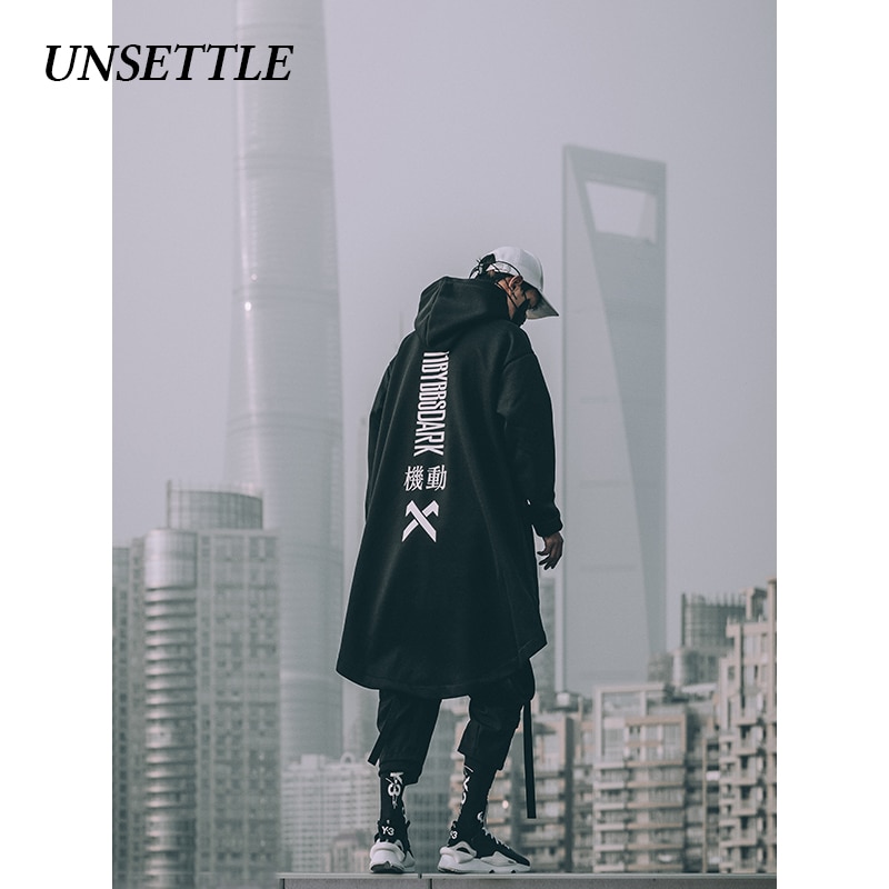 Foruroligende japansk sweatshirt herre oversize hættetrøjer lang kappe hip hop gotisk outwear streetwear frakke harajuku stil mandlige toppe