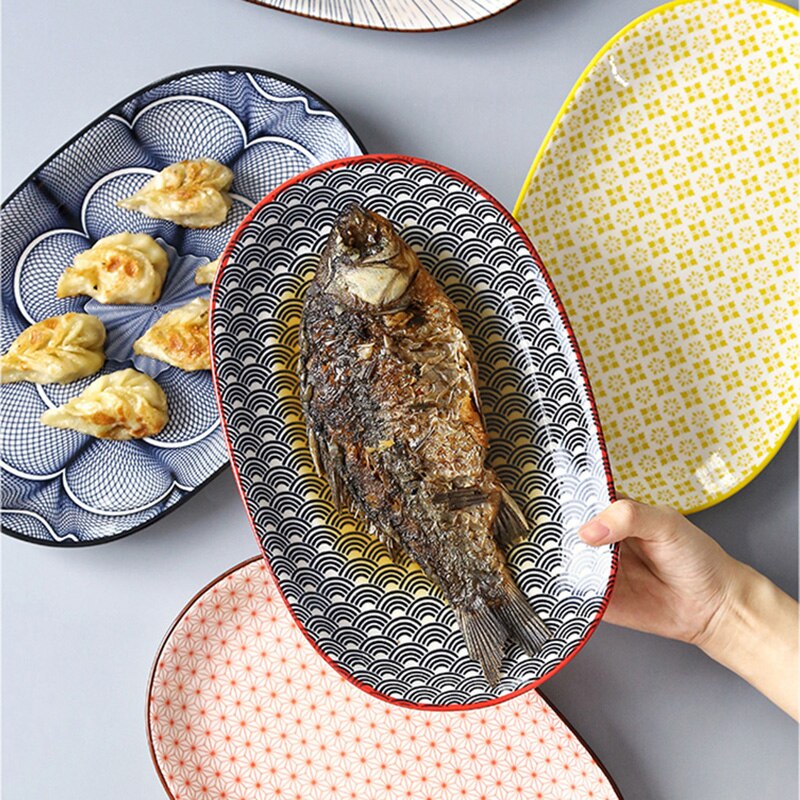 Chique restaurant keramische visschotel, groot ovaal bord, huishoudelijk bord, gestoomde visschotel
