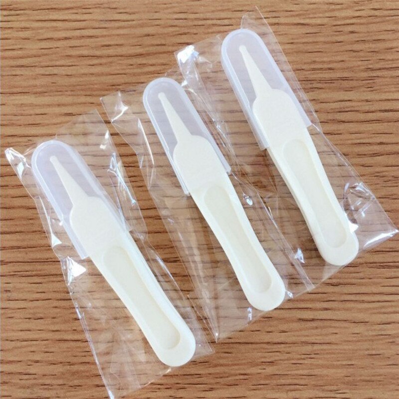 Baby nose cleaning tweezers Baby Ear Nose Navel Plastic Clean Tweezer Infant Tweezers Pincet safety Forceps #4D14