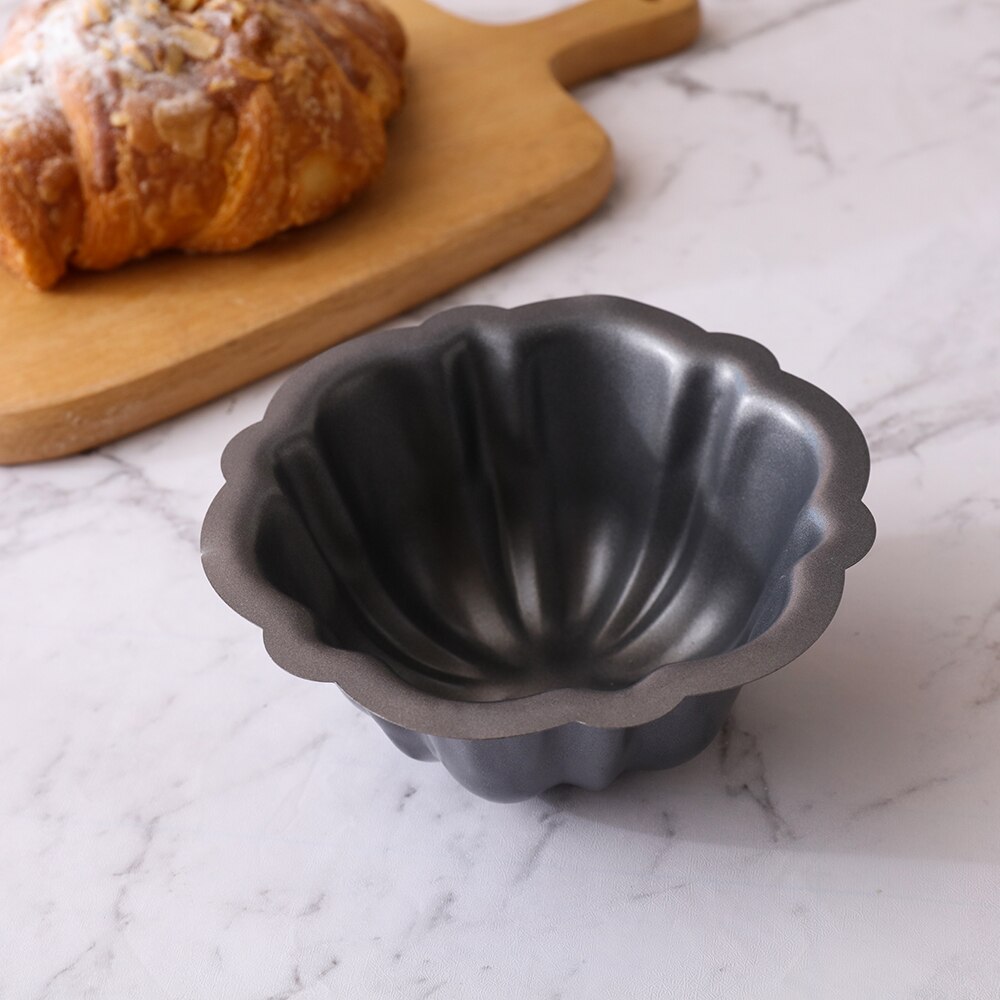 4 Inch Baking Pan Carbon Steel Rabbit Heart Bear Shape Bread Pans Non-stick Bakeware Cake Tools Tray Pans Home &amp; Kitchen