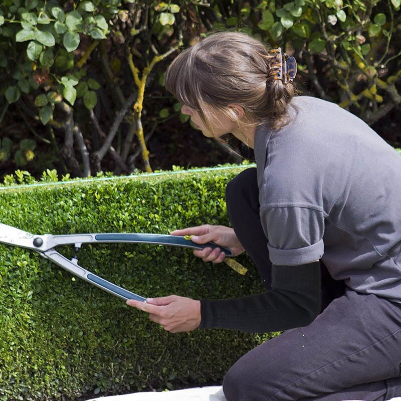 1 Pair Cut Proof Arm Sleeve Guard Bracer Steel Wire Anti Abrasion Protector Anti Cut Resistant Arms Work Safety Protection Tool