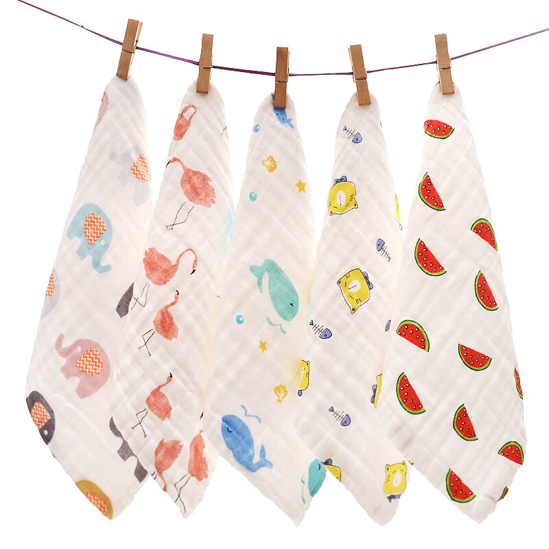 5 stykker/parti tegneserie babybomuldslommetørklæder firkantet lomme hanky-printet lommetørklæde bærbart håndklæde til børn 28*28cm ad0433