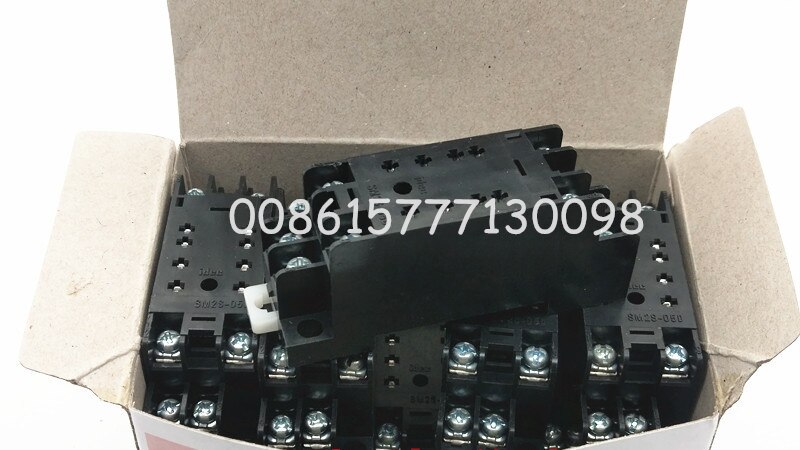 1 pezzo importato nuovo relè Base SM2S-05D SM2S-05DN SM2S-05DF