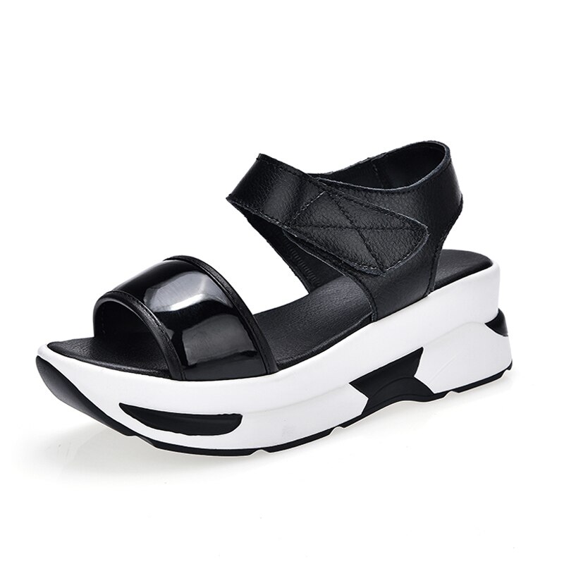 EOFK Summer Fashion damskie sandały na platformie kobieta ze skóry lakierowanej klinowa pętla na co dzień otwarte solidne sandały na płaskim obcasie: black 001 / 8