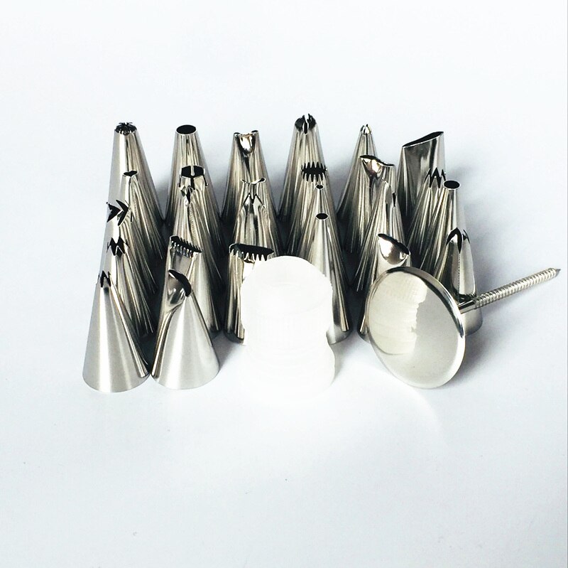 26Pcs Cake Piping Tips Kleine Normale Flower Leaf Cake Nozzles Set + 1 Pc Koppeling + 1 Pc Nagels