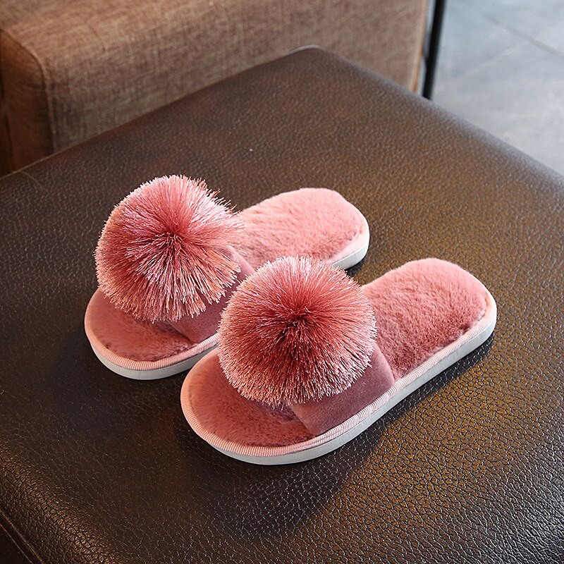 Herfst Pluche kinderen Slippers Meisjes Mode Fleece Thuis Indoor Non-slip Slippers Effen Slippers Kids Maat 26-35 leuke