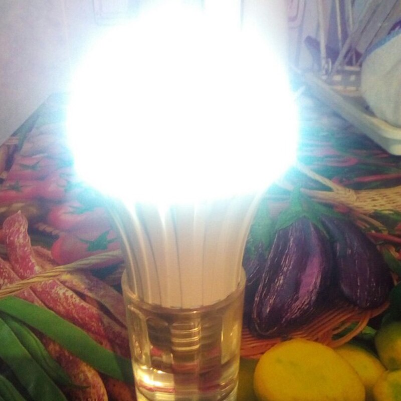 Led Noodverlichting Lamp Magic Licht Op Het Water 5W/7W/9W/12W/15W/18W Intelligente Emergency Lamp Lading Water Om Gloeilampen
