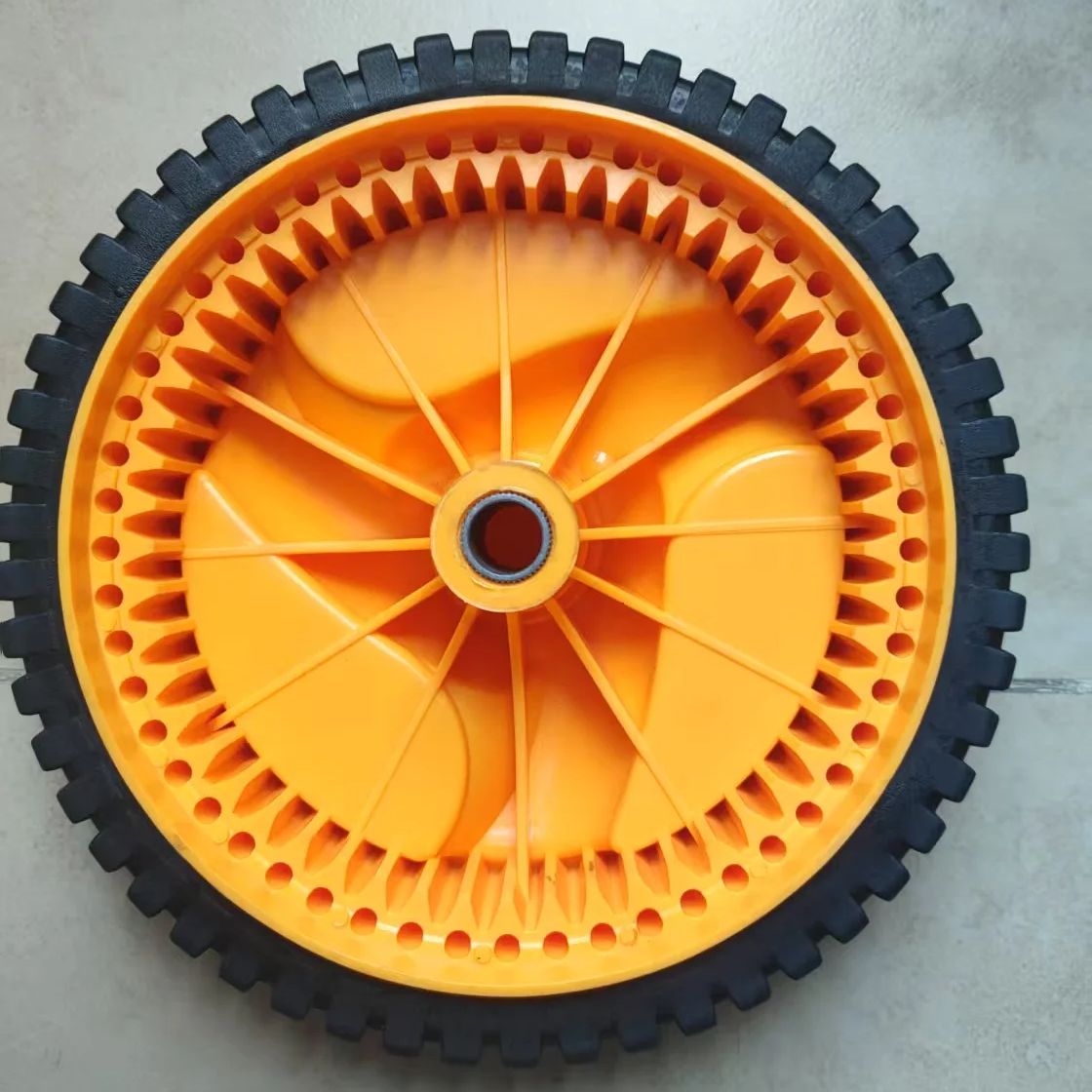 196mm gräsklipparhjul för husqvarna mcculloch 5324025-67 5324029-36 532402567 532402936