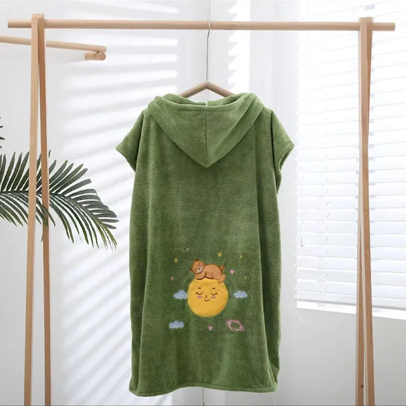 Tragbarer Mikrofaser-Bademantel für Damen, Dusche, weiblich, weiches Badetuch für Erwachsene, für Heimtextilien, Bade- und Saunatücher, Badezimmer: green