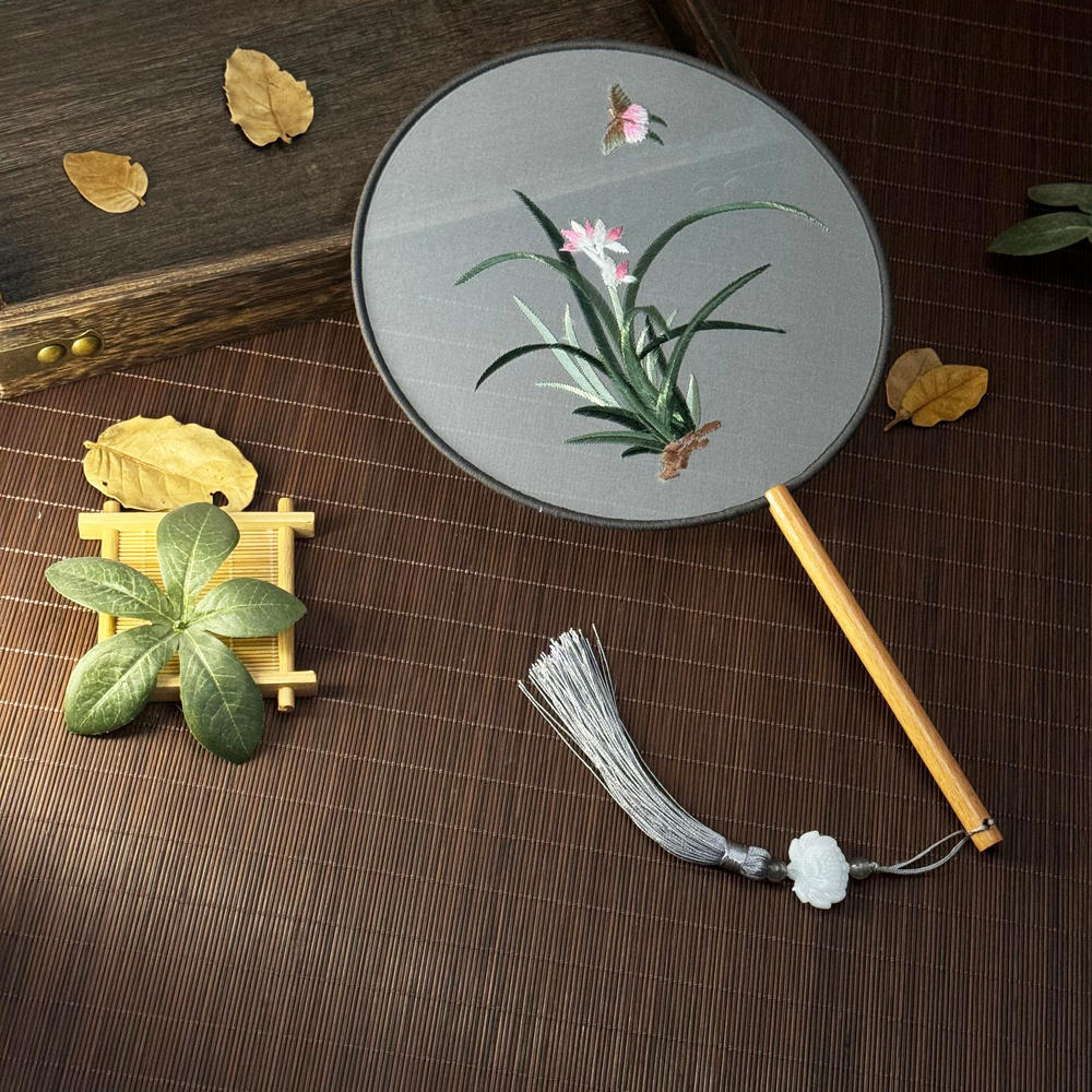 Red Flower Silk Fan Double Sided Embroidery Round Fan Chinese Palace Hanfu Hand Fan Craft Wedding For Guests Home Decor