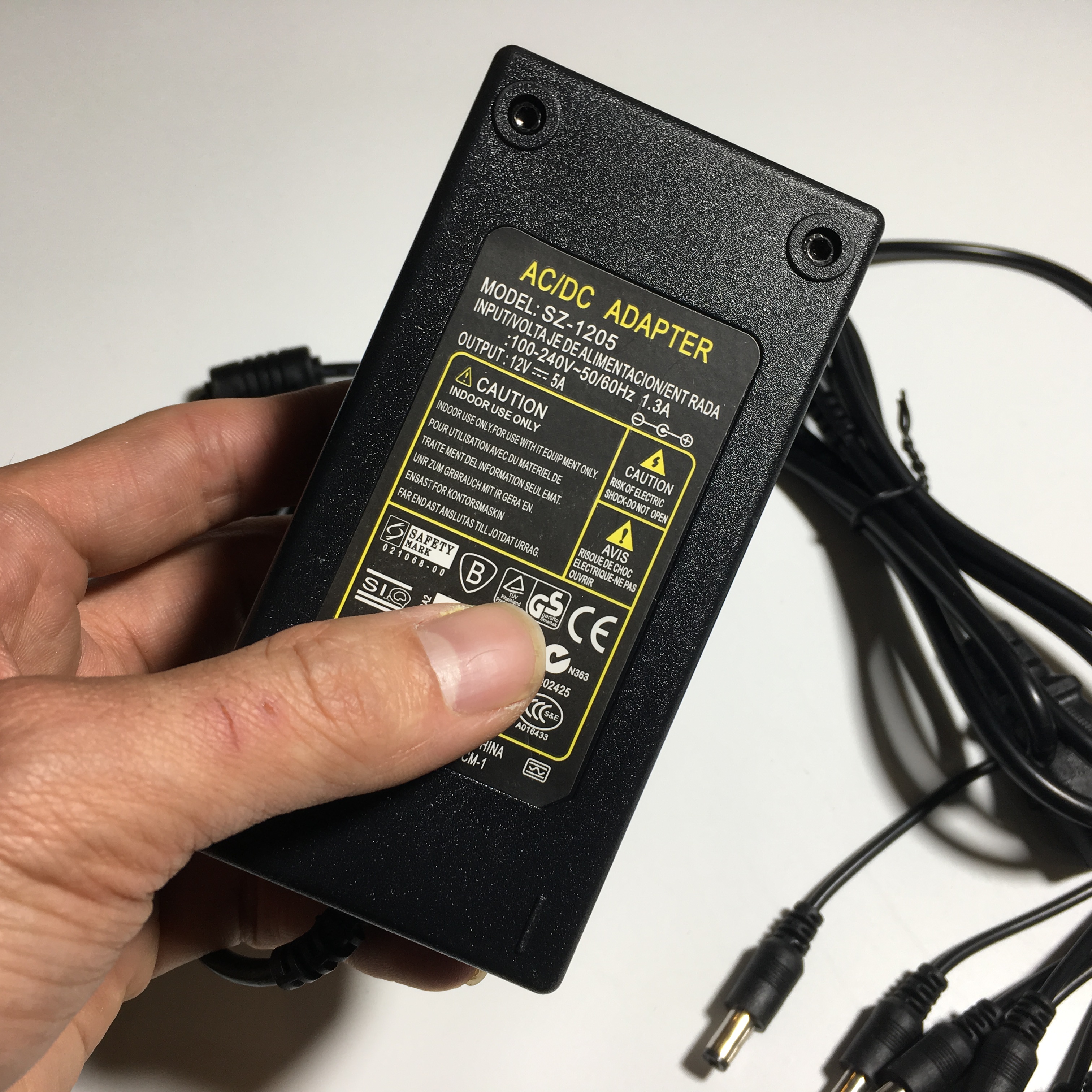 DC 12V 5A Power Supply Adapter + 8 Split Power Cable for CCTV Security Camera DVR Analog AHD TVI CVI camera DVR Systems