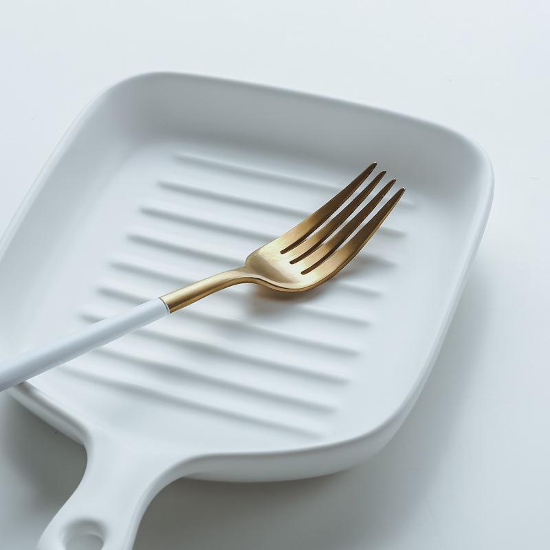 Nordisk keramisk morgenmadstallerken bageplade porcelænsservice tallerken med håndtag husholdnings lille bøf skive hjemmeservice værktøj