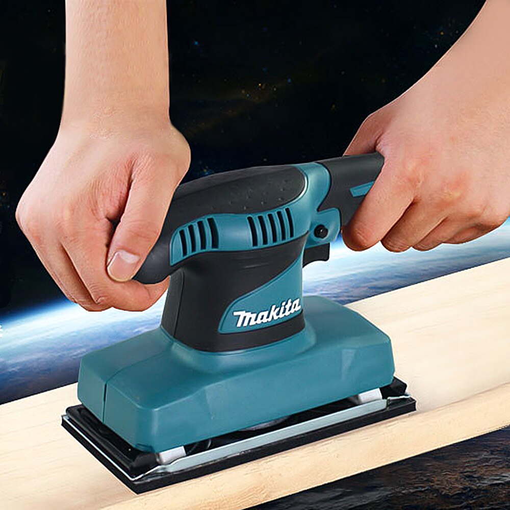 Makita 230 V Haakse slijper 180 mm In doos, met vastzetschakelaar en D