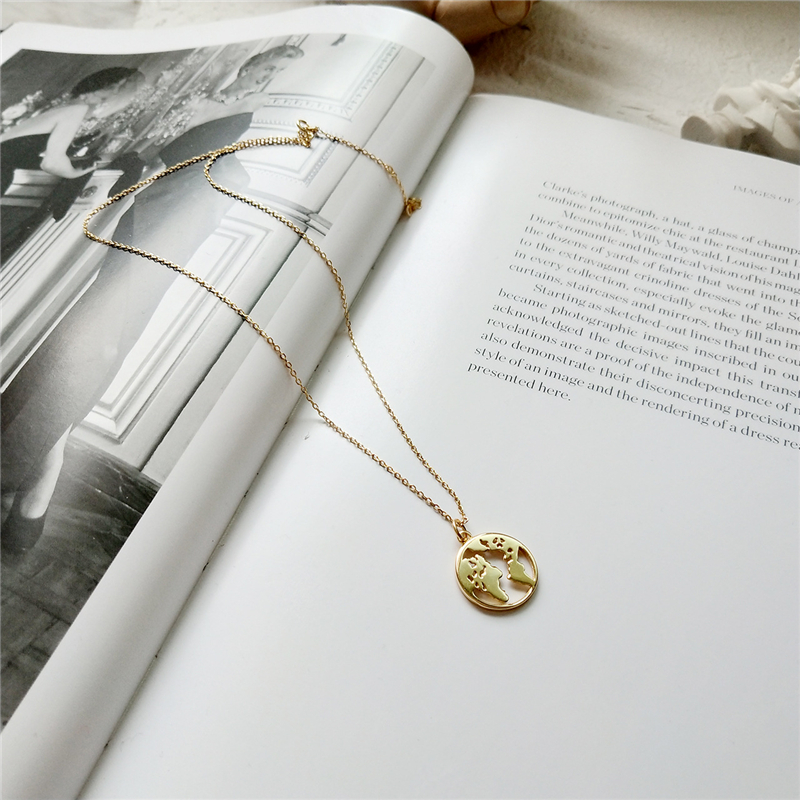 Collar ROXI Charm de plata de ley 925, collar hueco colgante del mapa del mundo, collar de joyería de para mujeres, collar de