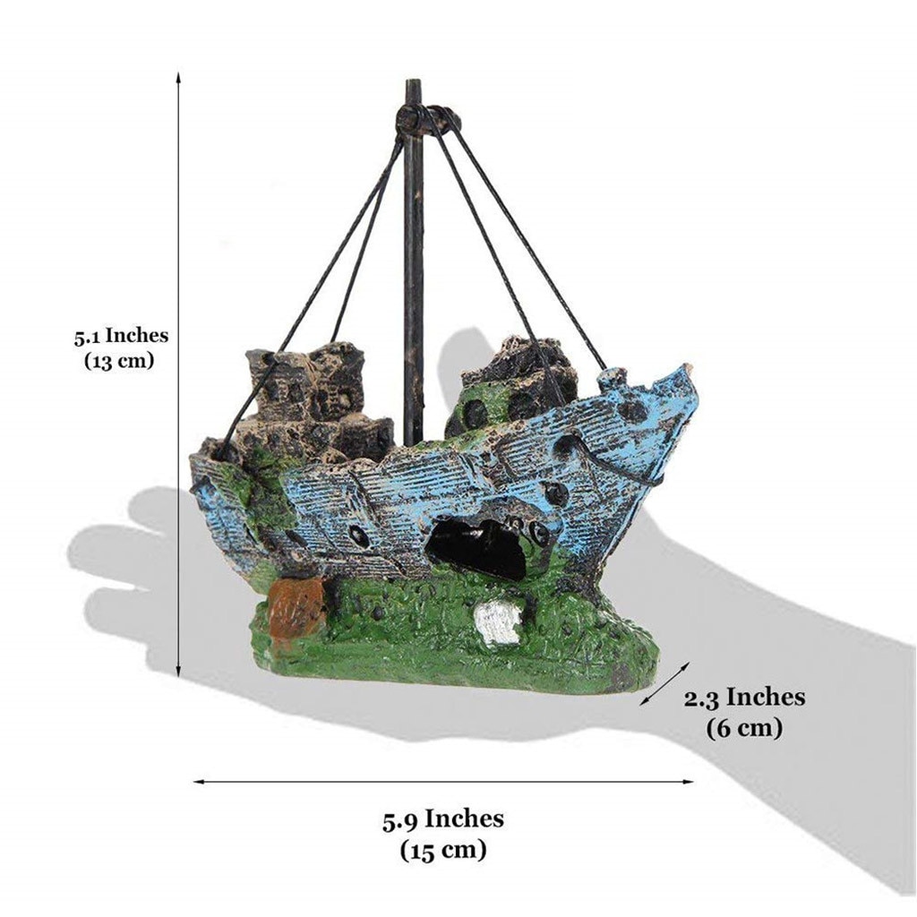 Small Landscaped Aquarium Pirate Fish Tank Boat Artificial Ornaments Viewfinder Glass House Resin Wreck Pirate Ship Decor