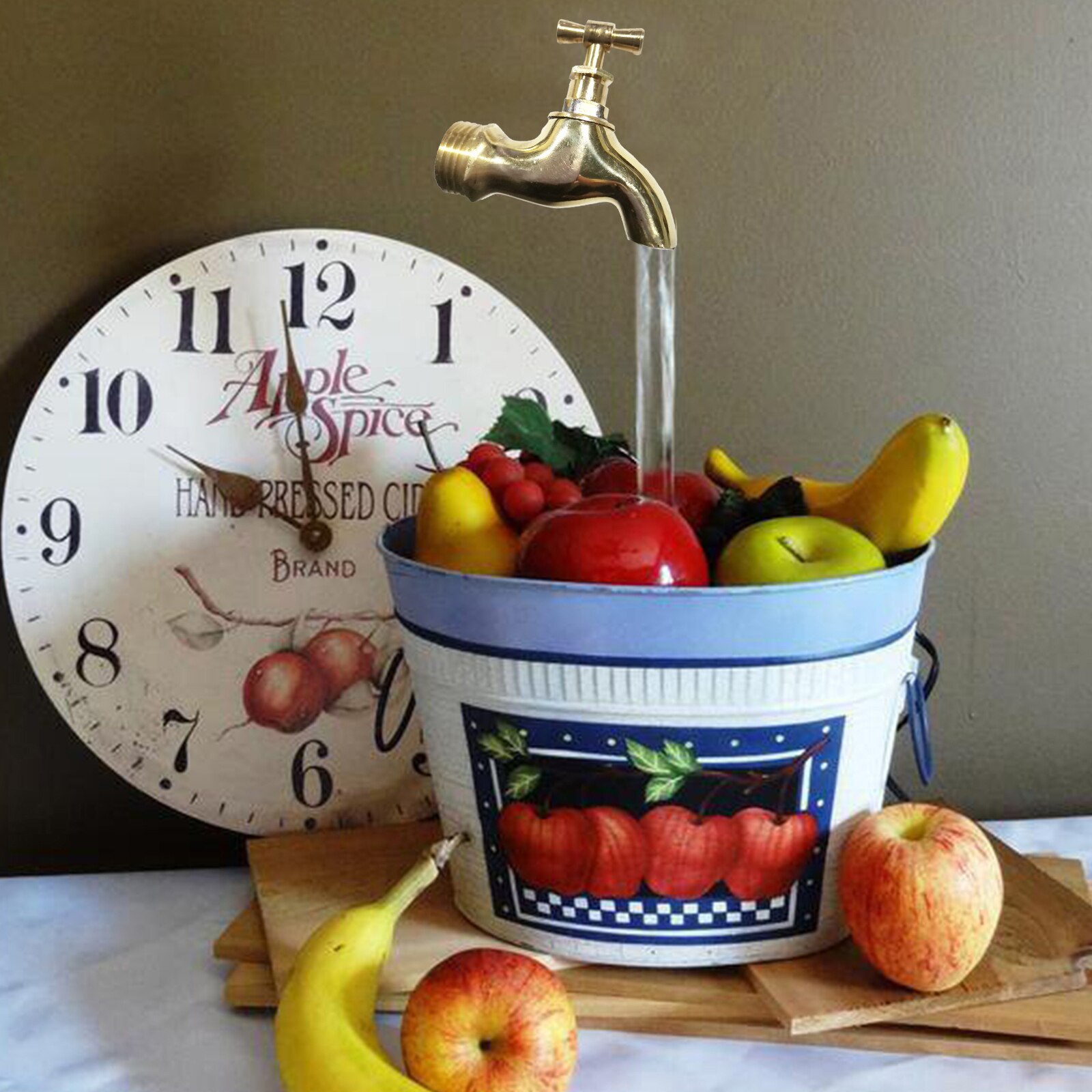 Christmas Fountain Water Flow Fountain Invisible Watering Can Fountain Christmas Decoration Fountain