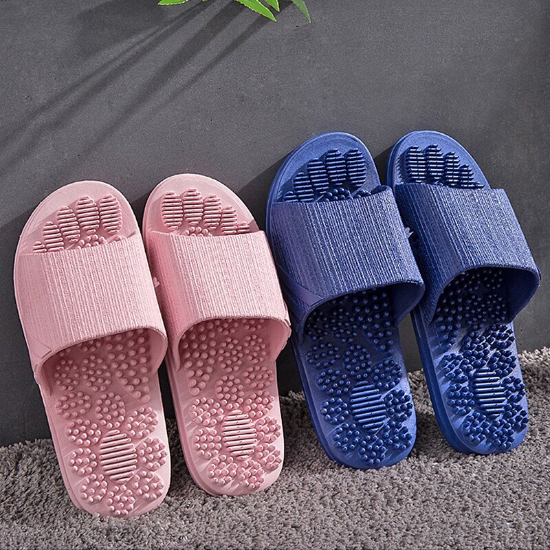 Sommartofflor inomhus halkfria massageskor unisex solid mjuk botten par tofflor hem sandaler män massagepunkt