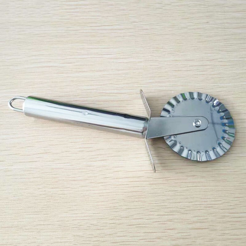 Rvs Pizzasnijder Roller Pizza Mes Cutter Gebak Pasta Deeg Crimper Keuken Pizza Gereedschap