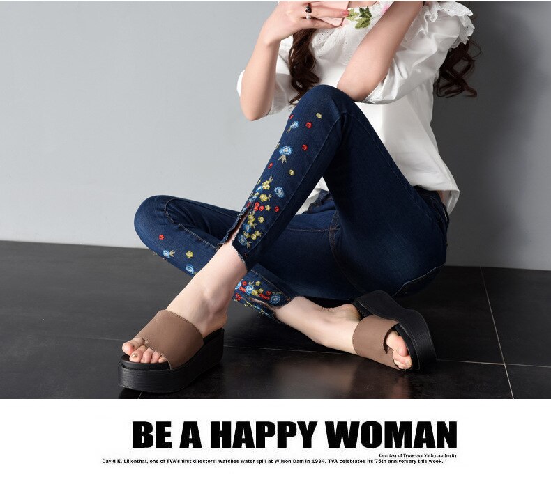 Borduurwerk Jeans Vrouwelijke Zomer Stijl Mode Borduren Was Dun Stretch Enkellange Broek Elasticiteit Kleine Jeans Vrouwen: Blauw / 32