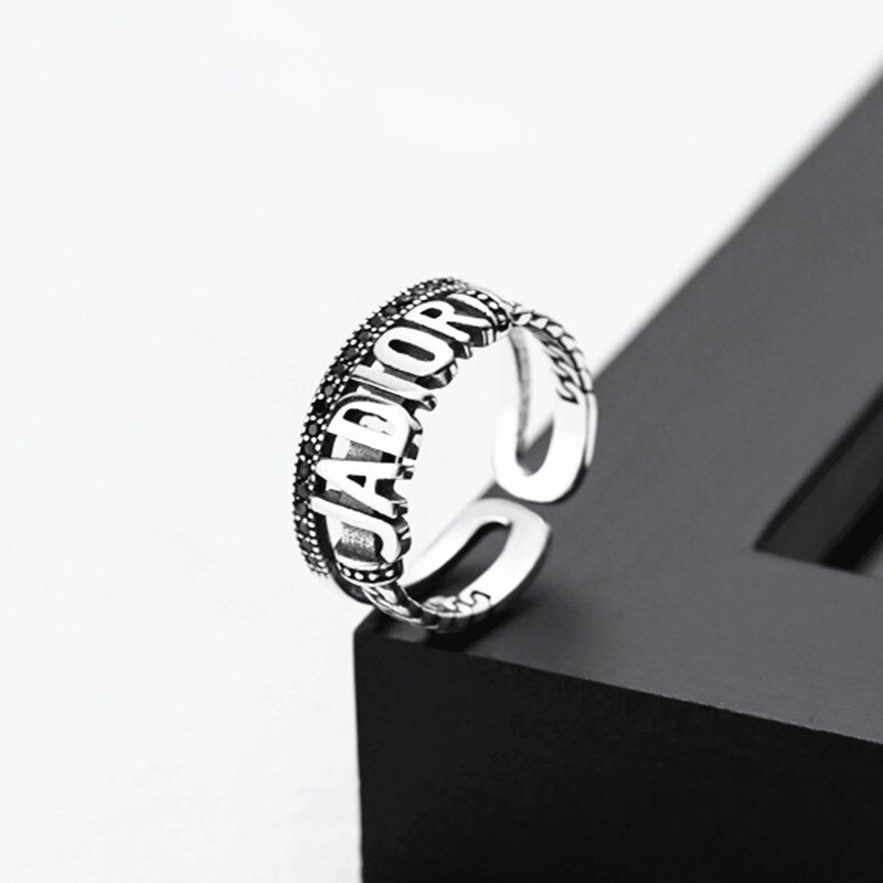 Jahrgang Gravierte Buchstaben Einstellbare Öffnen Ringe für Frauen Mädchen Zubehör Klassische Engagement Ring Schmuck