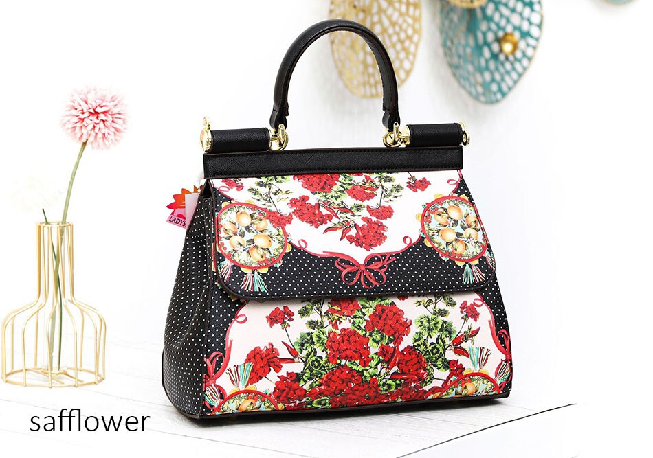 VM KISS Classic Women Frame Handbag Europe And America Printing Shoulder Messenger Totes Ladies Bags Bolsa Feminina: safflower