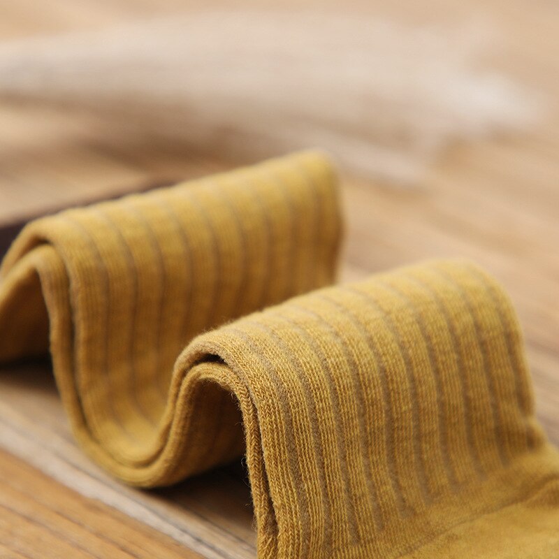 Elifashion koreaanse versie herfst & winter tube sokken retro dames sokken warm & ademend lange tube stapel katoenen sokken 2- voudig te dragen