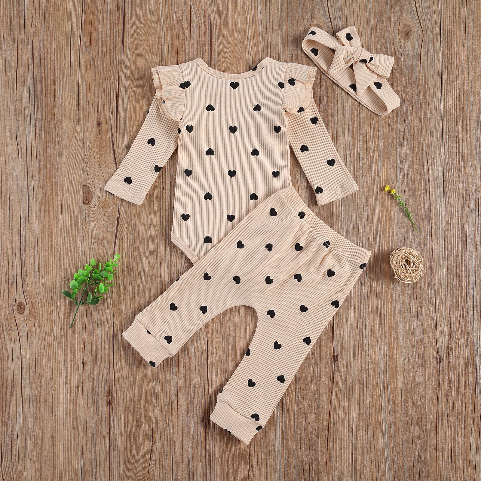 Mise au point 0-24M -né bébé filles garçons vêtements ensembles 3 pièces coeur imprimé volants à manches longues barboteuse pantalons hauts bandeau