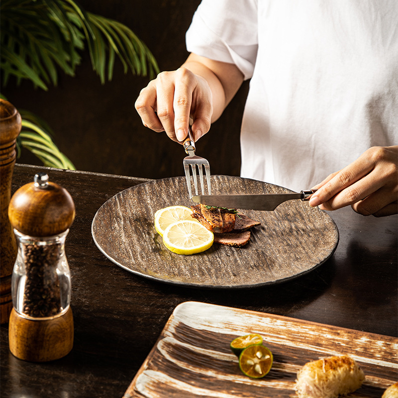 Karkea keramiikka astiasto lautanen kotitalousruoka lautanen keraamiset nyytit lautanen pihvi illallislautanen japanilainen tarjotin riisikulho nuudelit