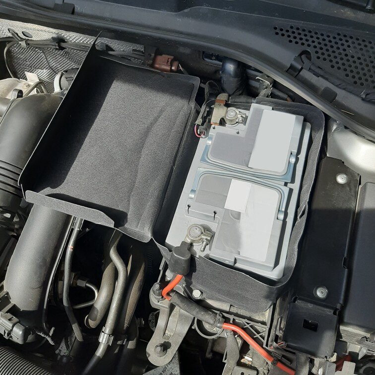 Auto Batterie Fach Kasten trimmen Abdeckung Staub Abdeckung für Golf Touran CC / Tiguan Jetta MK5/MK6 72H
