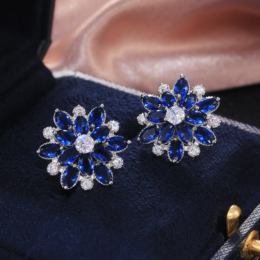 Huitan Gorgeous Big Flower Stud Earring for Women Wedding Engage Dance Party Noble Brilliant Zircon Stone Earrings