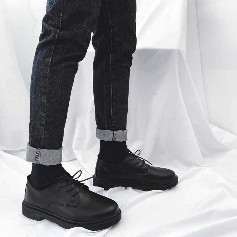 Män formella skor svarta delade läder sneakers business skor kostym skor bekväma klänning skor tonåring storlek 35-47