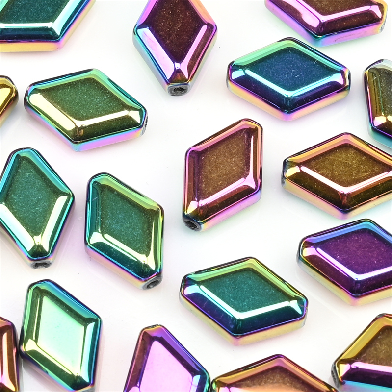 Perline bicono in vetro ceco da 15 mm Perline di cristallo rombico di colore elettrolitico Fatte a mano Artigianato fai da te Anelli pendenti Accessori: Grigio