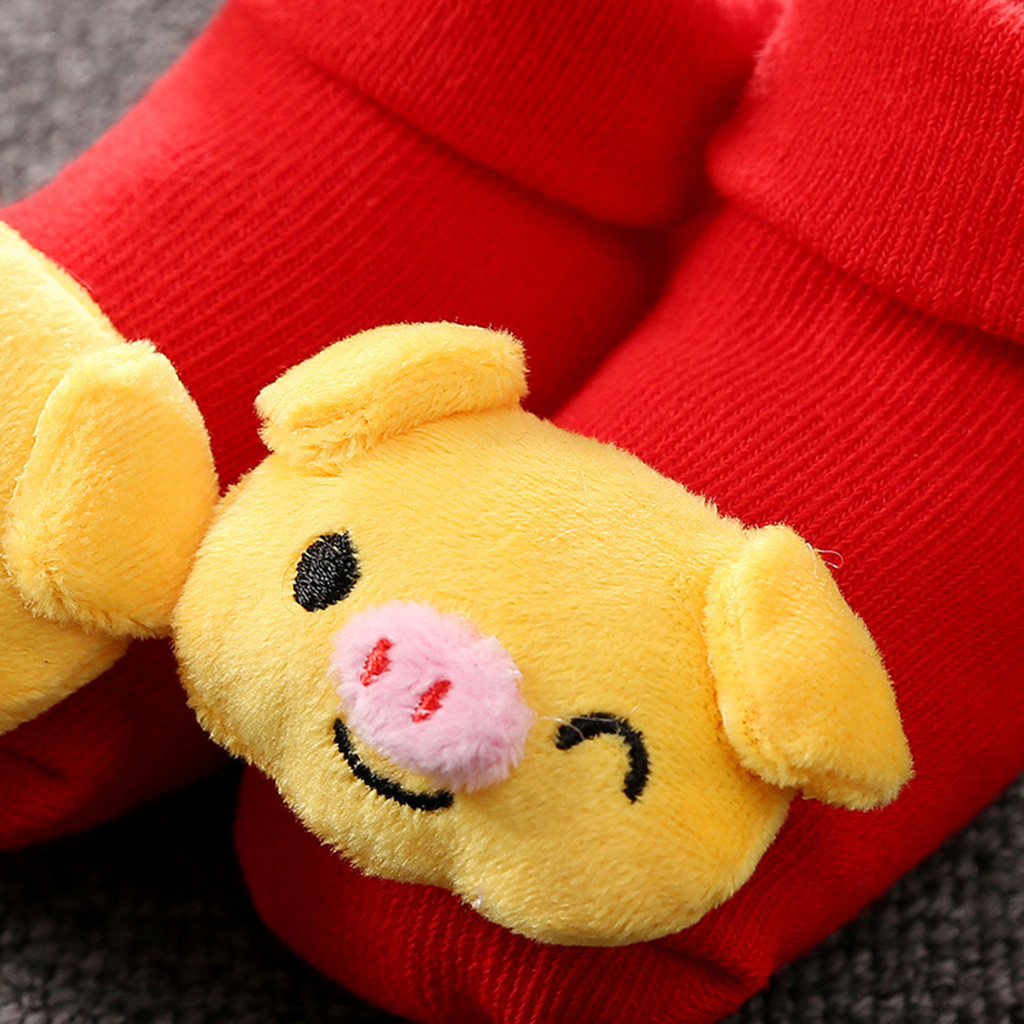 Calcetines de bebé de piso antideslizante de dibujos animados de algodón muñeca suave lindo botas recién nacido niños niñas de dibujos animados de impresión Piglet Anti-slip Calcetines