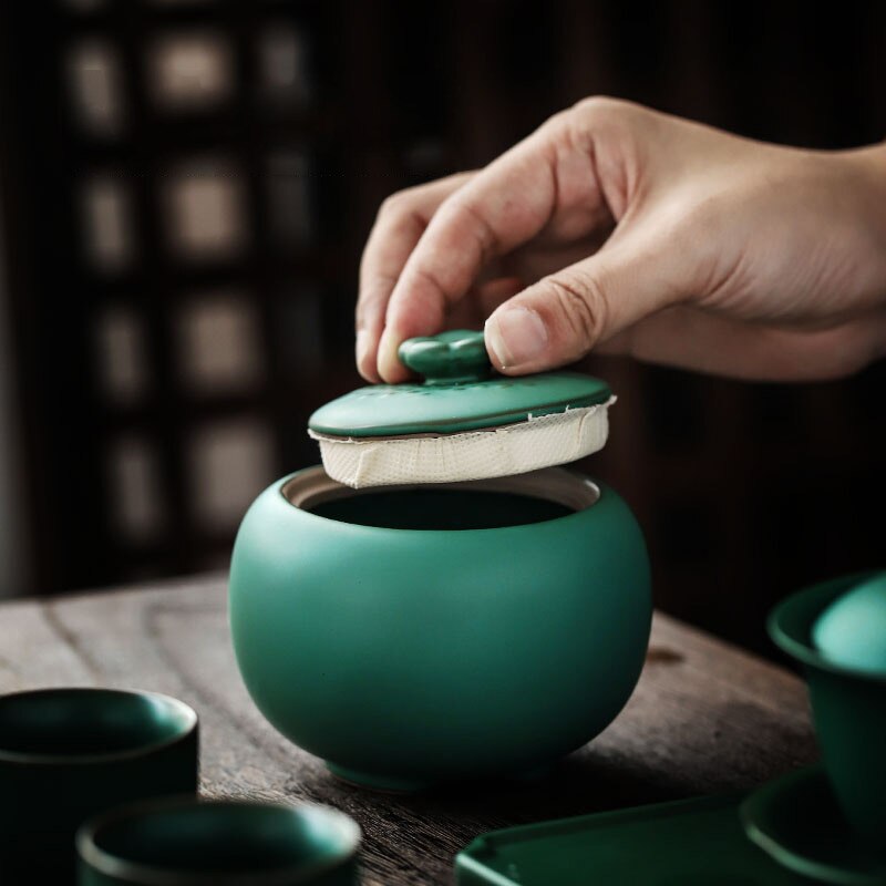 GREMBIULE Stile Giapponese Ceramica Grossolana tazza di Tè Vaso di Ceramica Verde Scuro Smalto Tè di Stoccaggio mini Portatile Vaso Sigillato Contenitori Di Stoccaggio