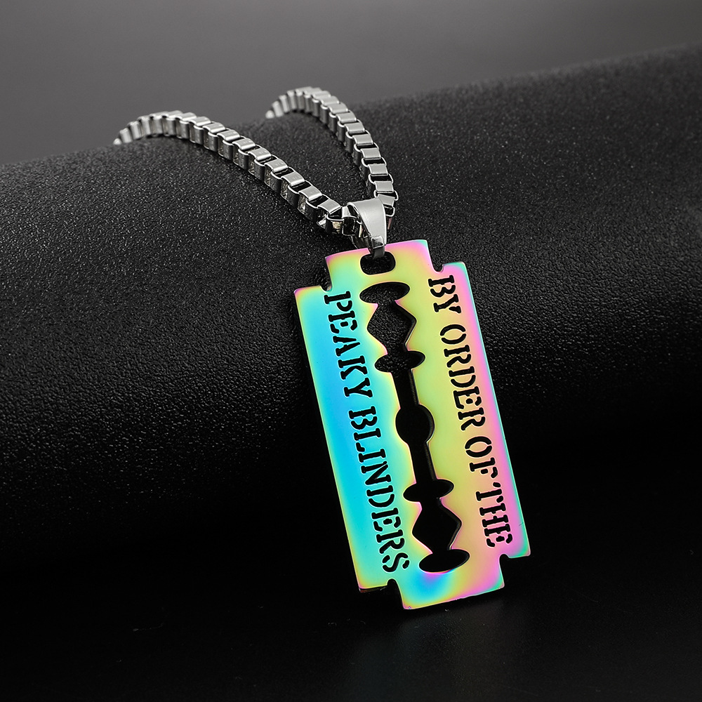 Joyería de Hip-Hop Rock para hombre y mujer, collares con colgante de hoja de afeitar con llama de acero inoxidable, joyería Punk, novedad de: Color dorado