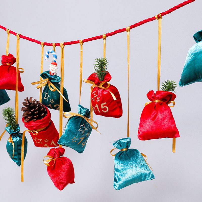 24 Days Countdown Christmas Advent Calendar Ornament Candy Bags Hanging Party Decorations for Kids
