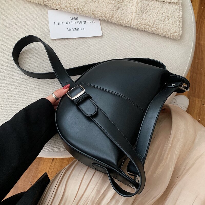 Dames crossbody tas met hoge capaciteit, halve cirkel zadeltassen, pu leren schoudertassen voor dames, handtassen, bolsas: Zwart