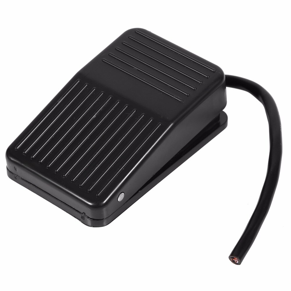 1pc 220v 10a muovinen jalkakytkin, sähköinen polkimen on/off -ohjaus 10cm johto yleiskäyttöiseen 220/380v -ompelukoneeseen